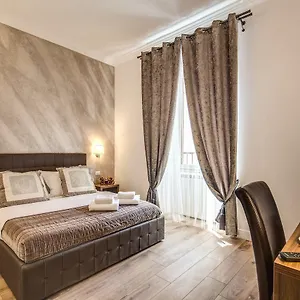 River Luxury Roma